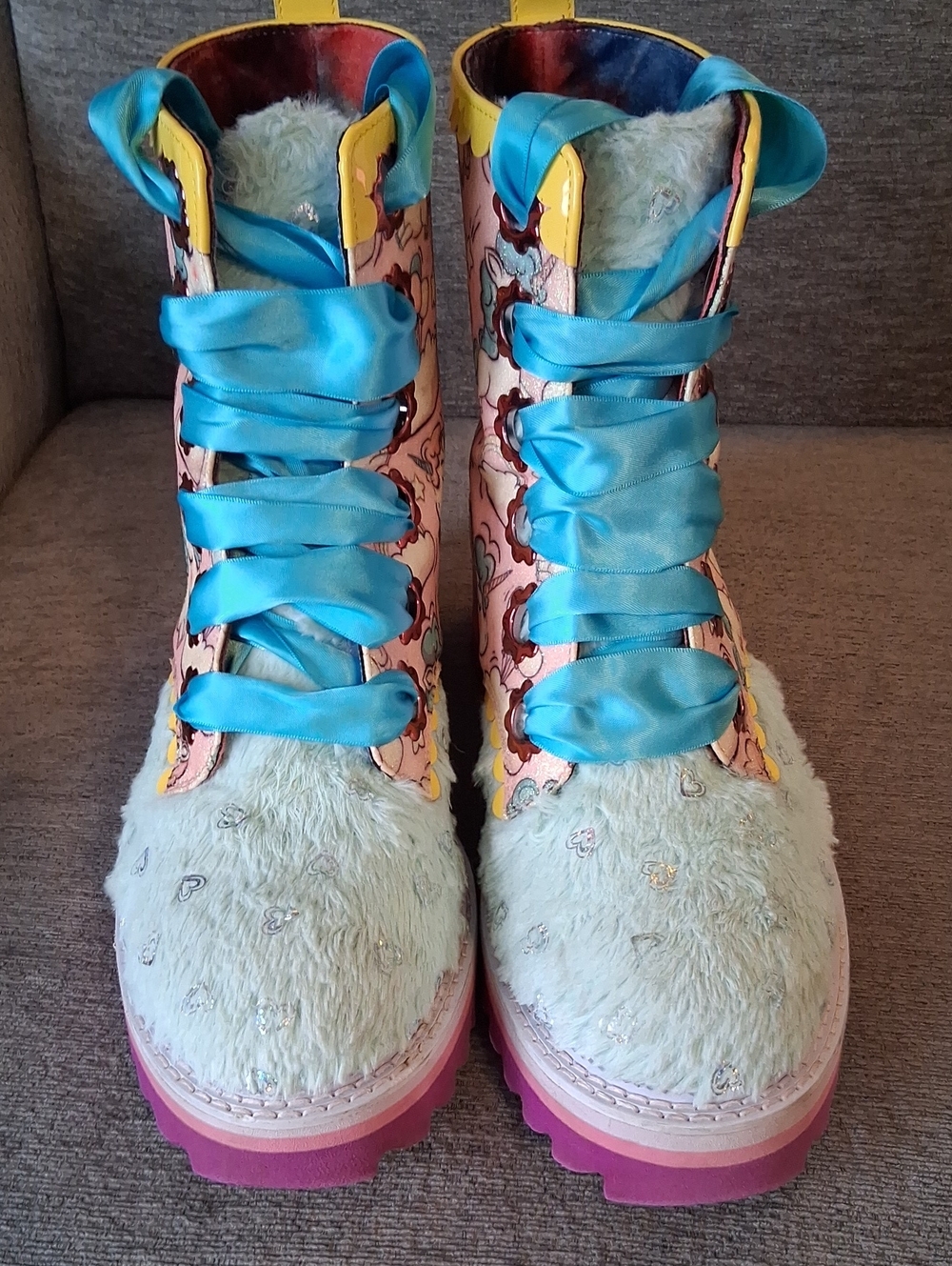 'Morning Stroll' Unicorn Lace-Up Boots - Fuzzy with Glitter! Size 42 (Size 11) - Picture 7 of 11